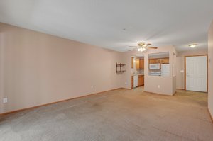 2496 County Rd C2 W #102, Roseville, MN 55113, US Photo 11