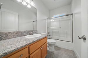  Photo 45