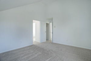  Photo 39