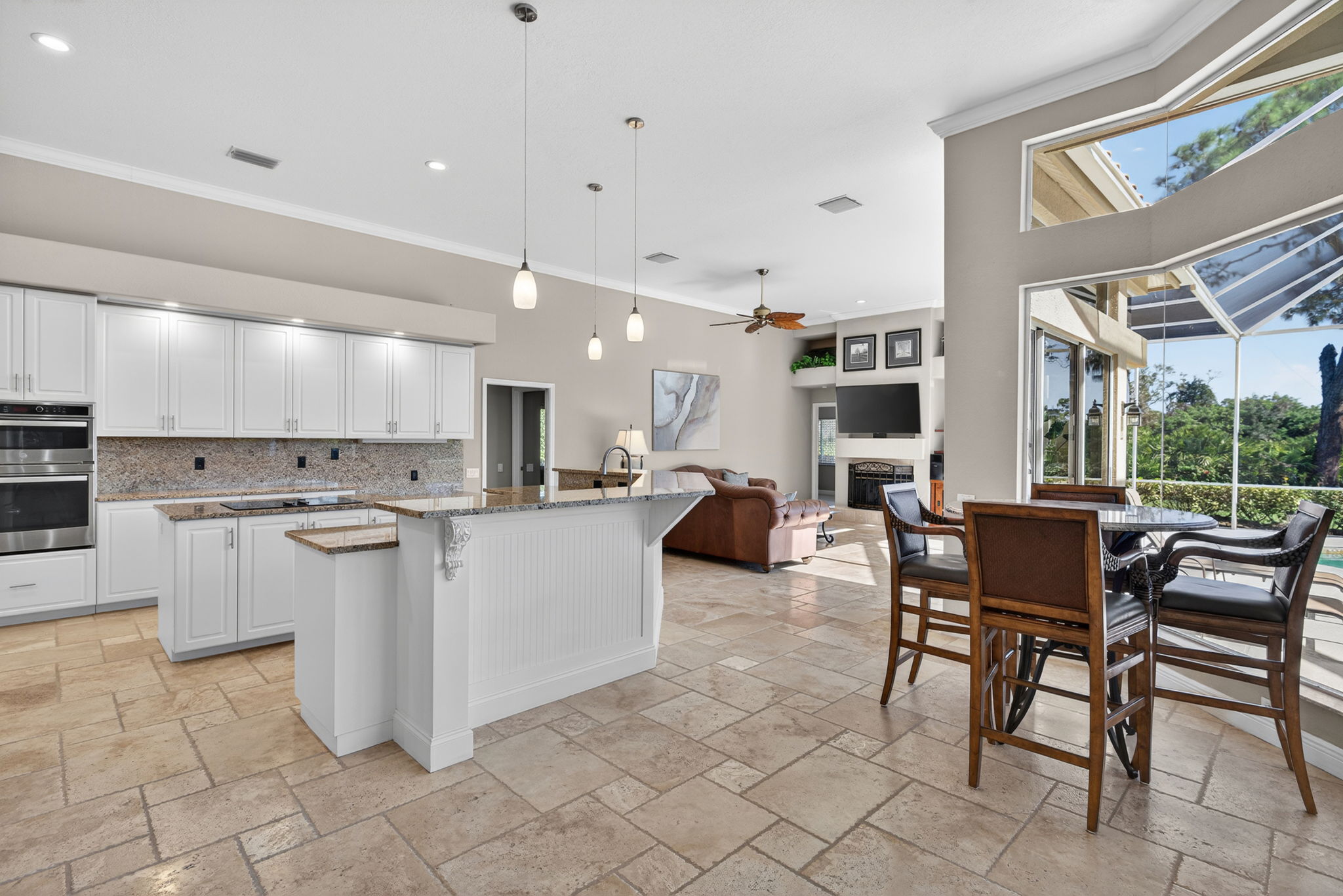 Breakfast Nook 1 of 2