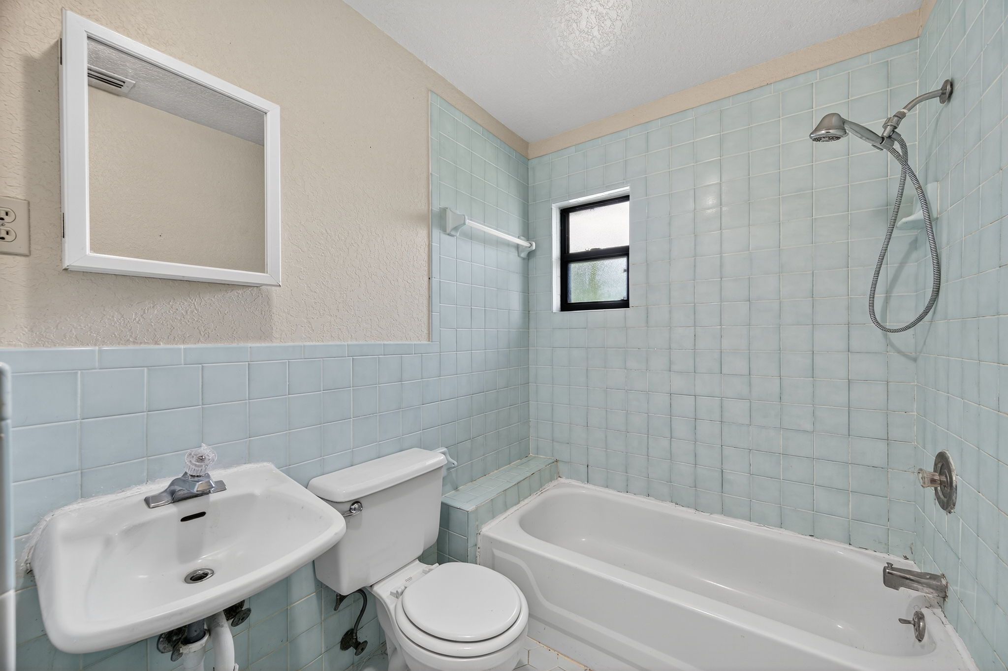 Interiors (15)