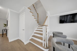  Photo 35