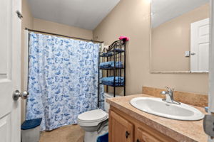 25 Beacon St, Amesbury, MA 01913, USA Photo 12