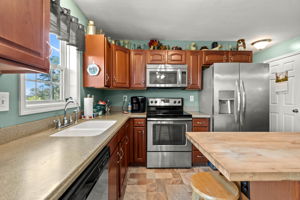 25 Beacon St, Amesbury, MA 01913, USA Photo 18