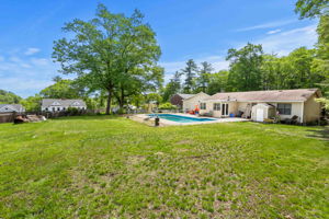 25 Beacon St, Amesbury, MA 01913, USA Photo 5