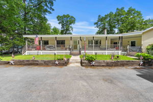 25 Beacon St, Amesbury, MA 01913, USA Photo 0