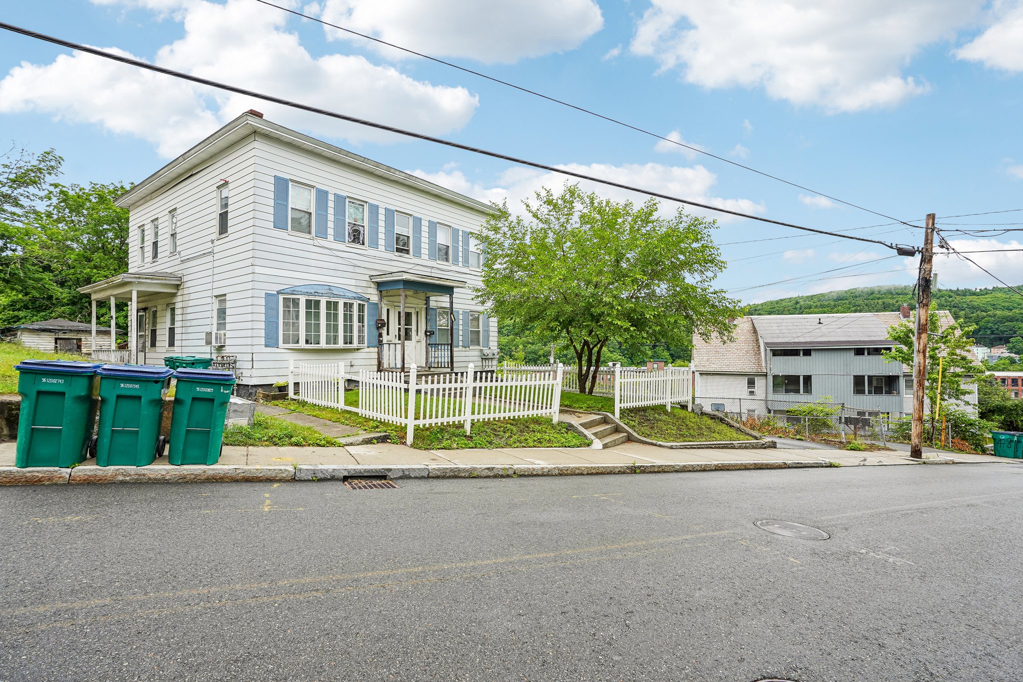 Beech St-S2406-002.jpg