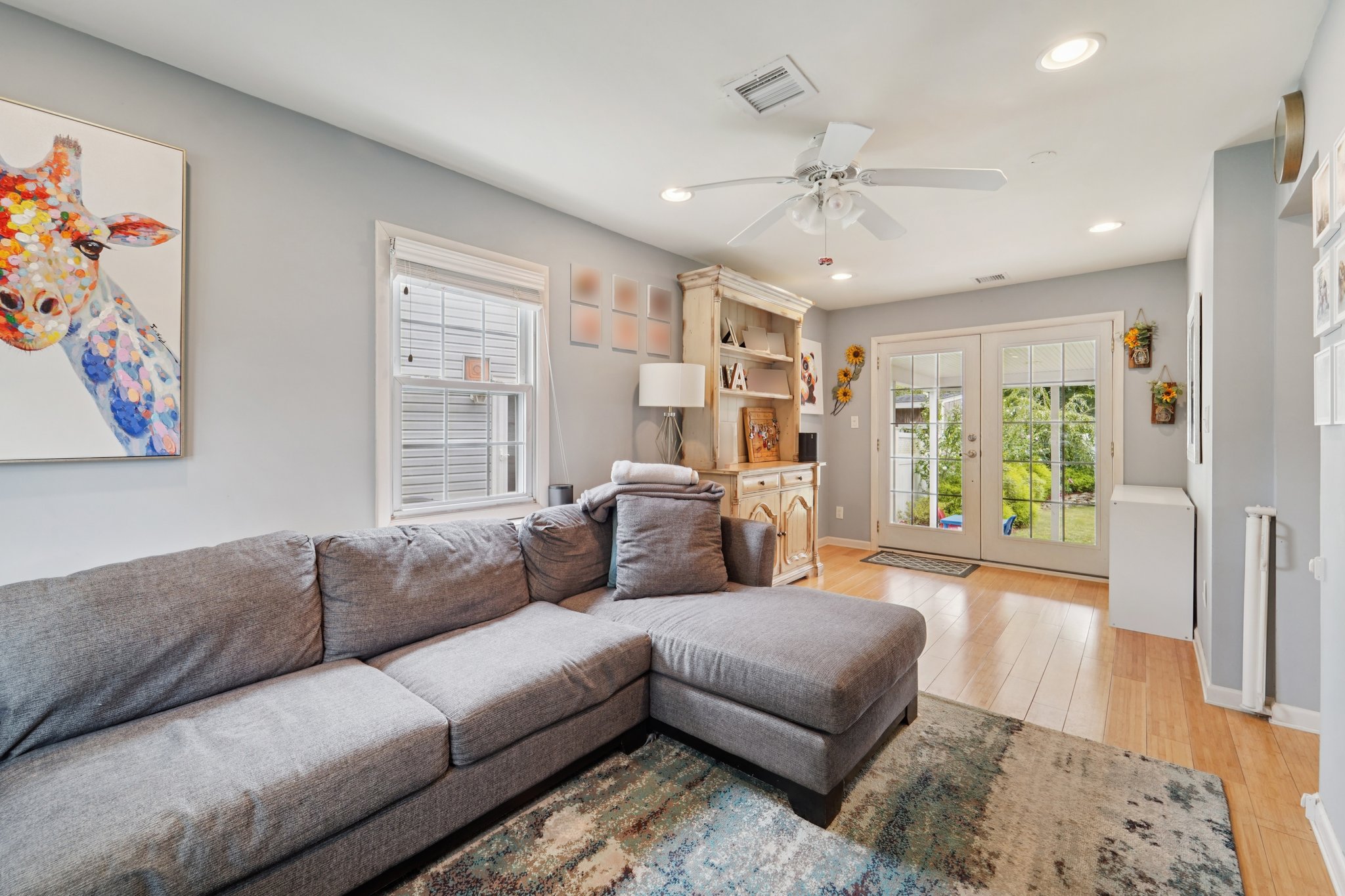 Bergen Ave-S2208-011.jpg