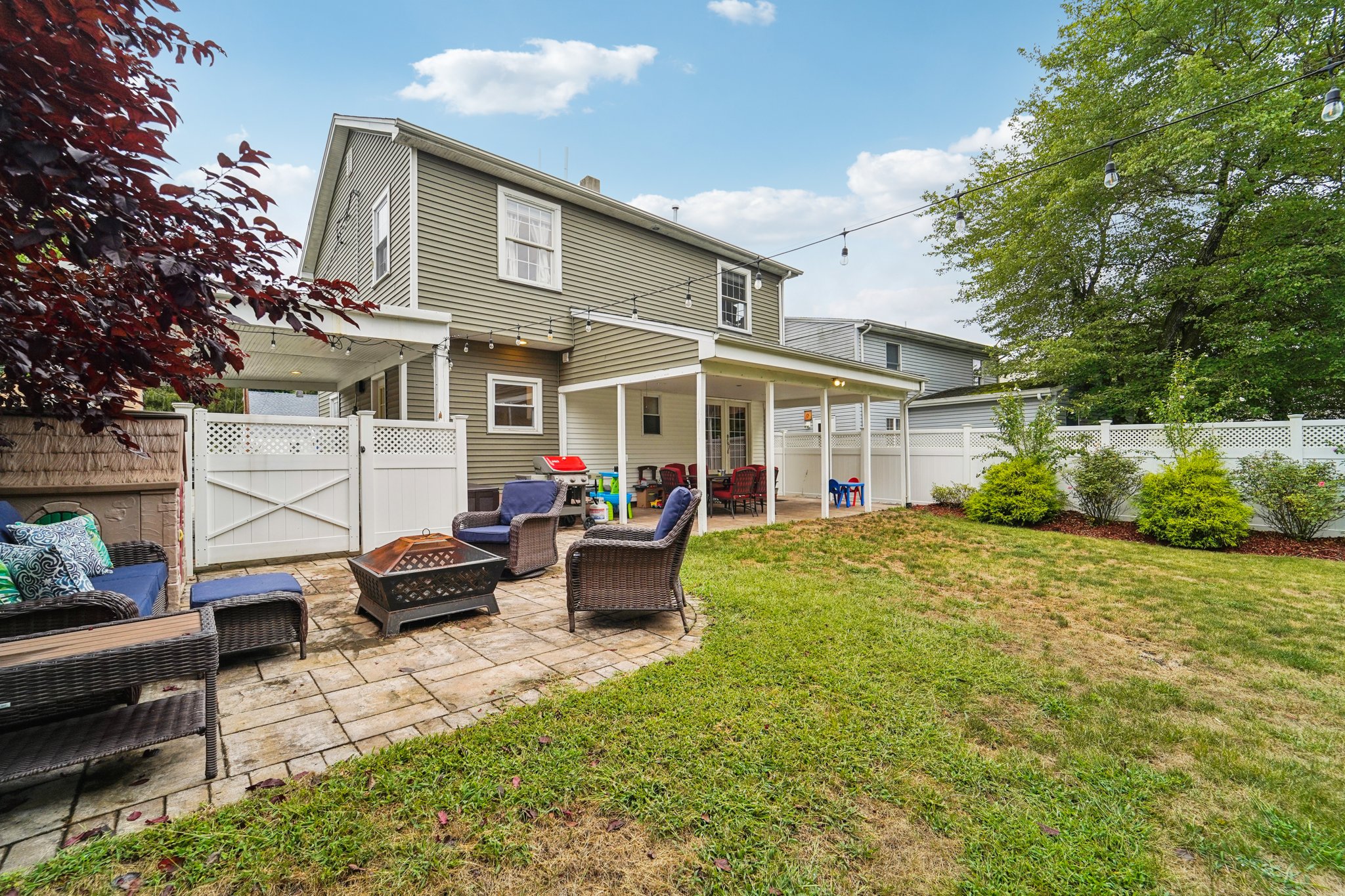 Bergen Ave-S2208-043.jpg