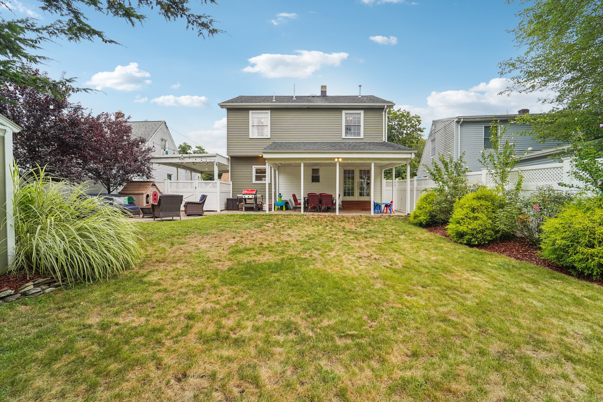 Bergen Ave-S2208-045.jpg