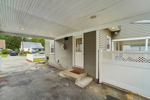 Bergen Ave-S2208-007.jpg