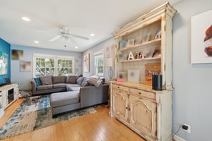 Bergen Ave-S2208-009.jpg