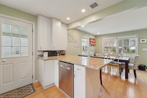 Bergen Ave-S2208-019.jpg