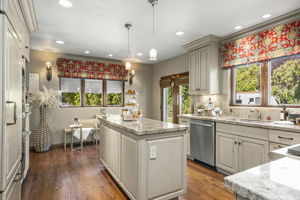 25 Bret Harte Ave, Reno, NV 89509, USA Photo 19