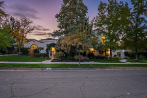 25 Bret Harte Ave, Reno, NV 89509, USA Photo 0