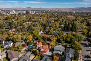 25 Bret Harte Ave, Reno, NV 89509, USA Photo 54