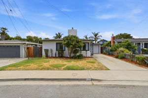 001_F8_25 Bronson St