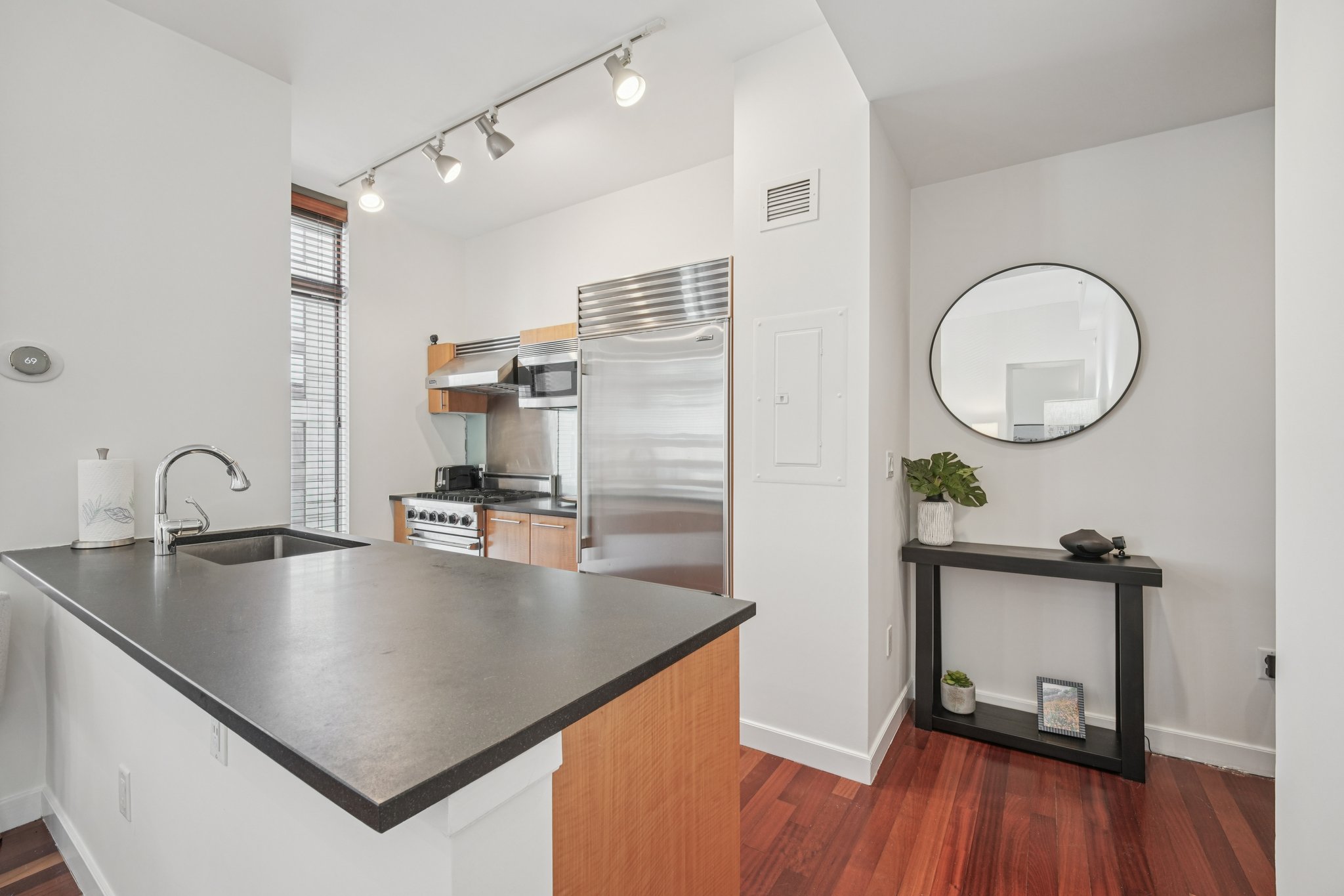 City Pl 4b-S1304-013.jpg