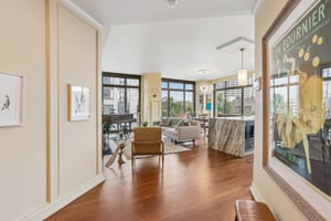City Pl 6C-S2706-005.jpg