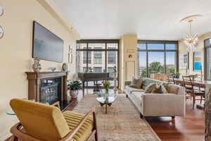 City Pl 6C-S2706-007.jpg