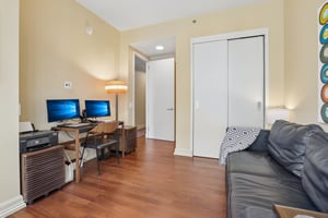 City Pl 6C-S2706-035.jpg