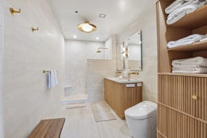 City Pl 6C-S2706-039.jpg
