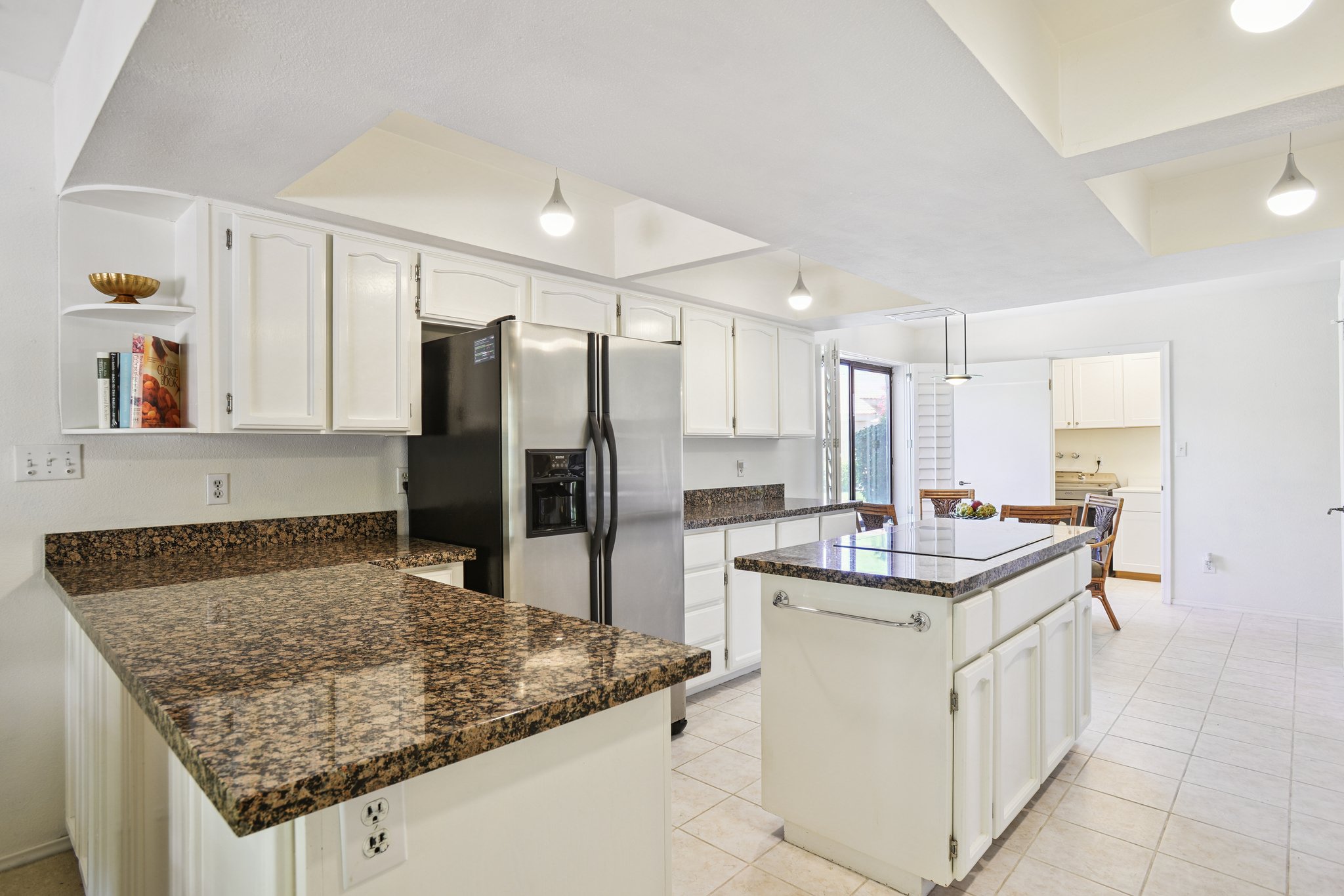 25 E Butler Dr - 009.jpg