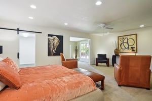 25 E Butler Dr - 015.jpg
