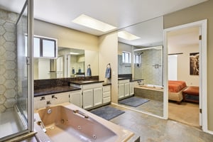 25 E Butler Dr - 017.jpg