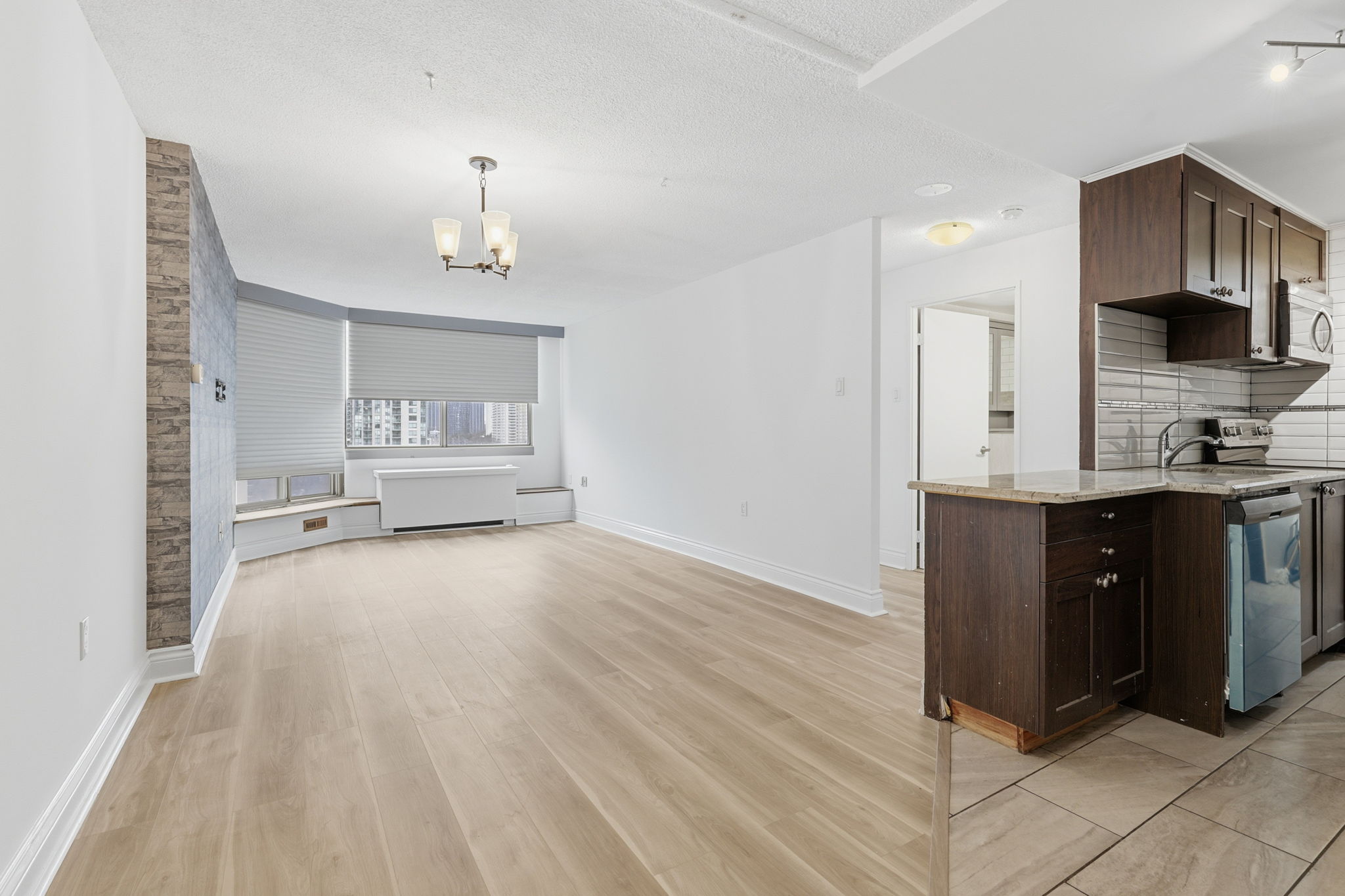Mississauga property showcase — delivered property photograph 7