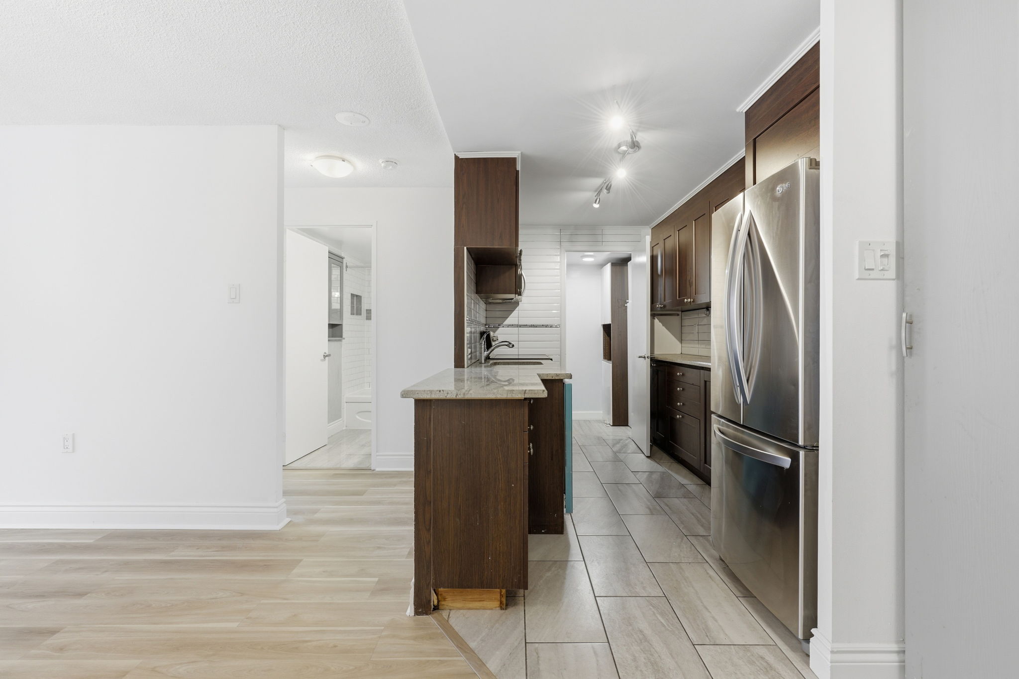 Mississauga property showcase — delivered property photograph 8
