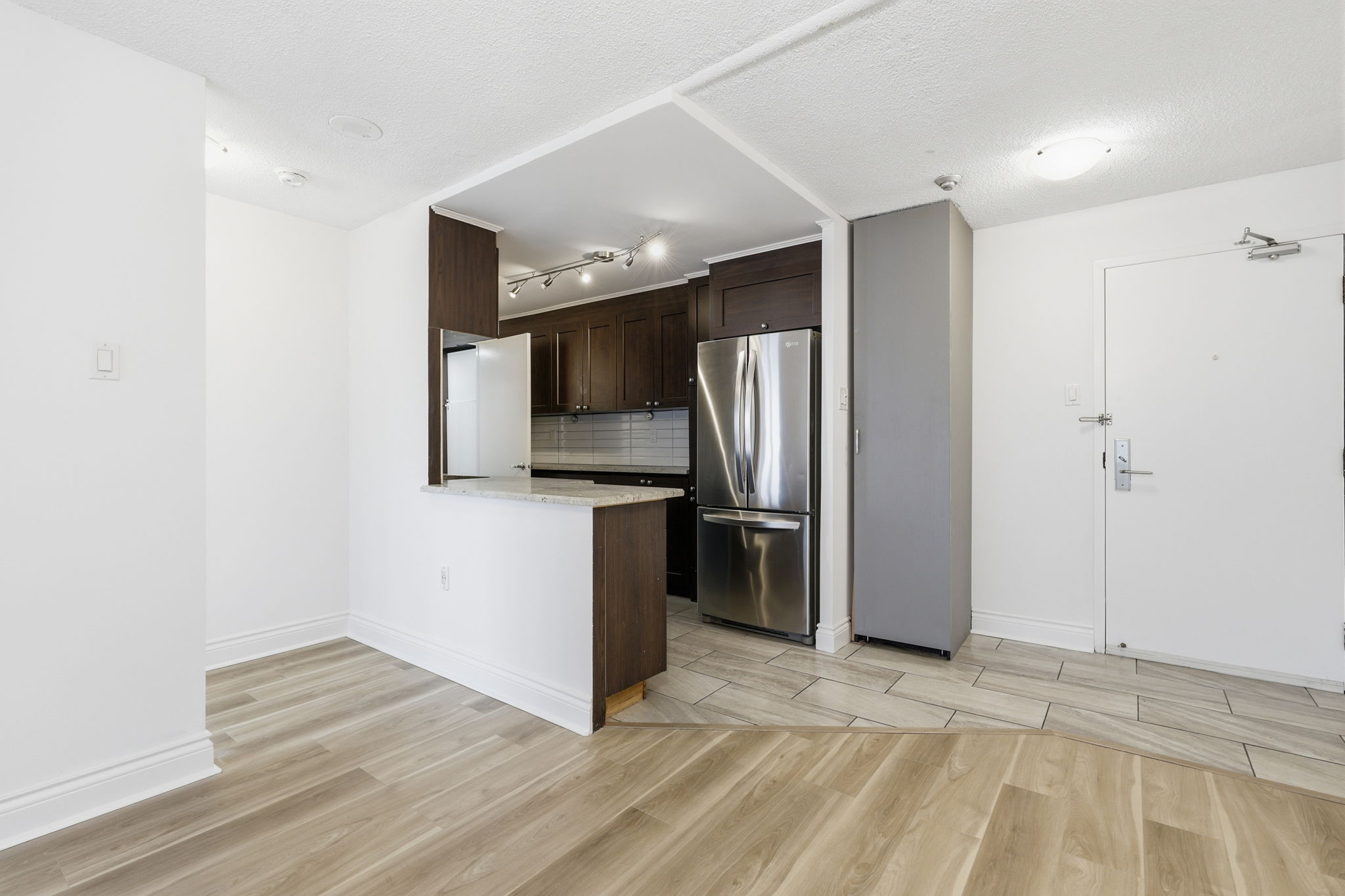 Mississauga property showcase — delivered property photograph 9