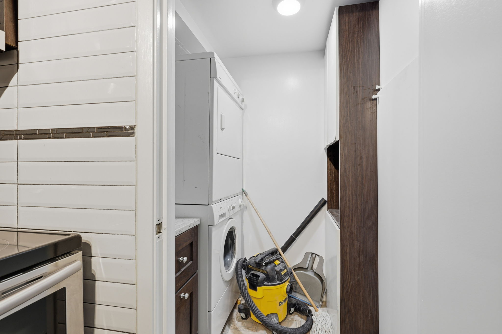 Mississauga property showcase — delivered property photograph 12