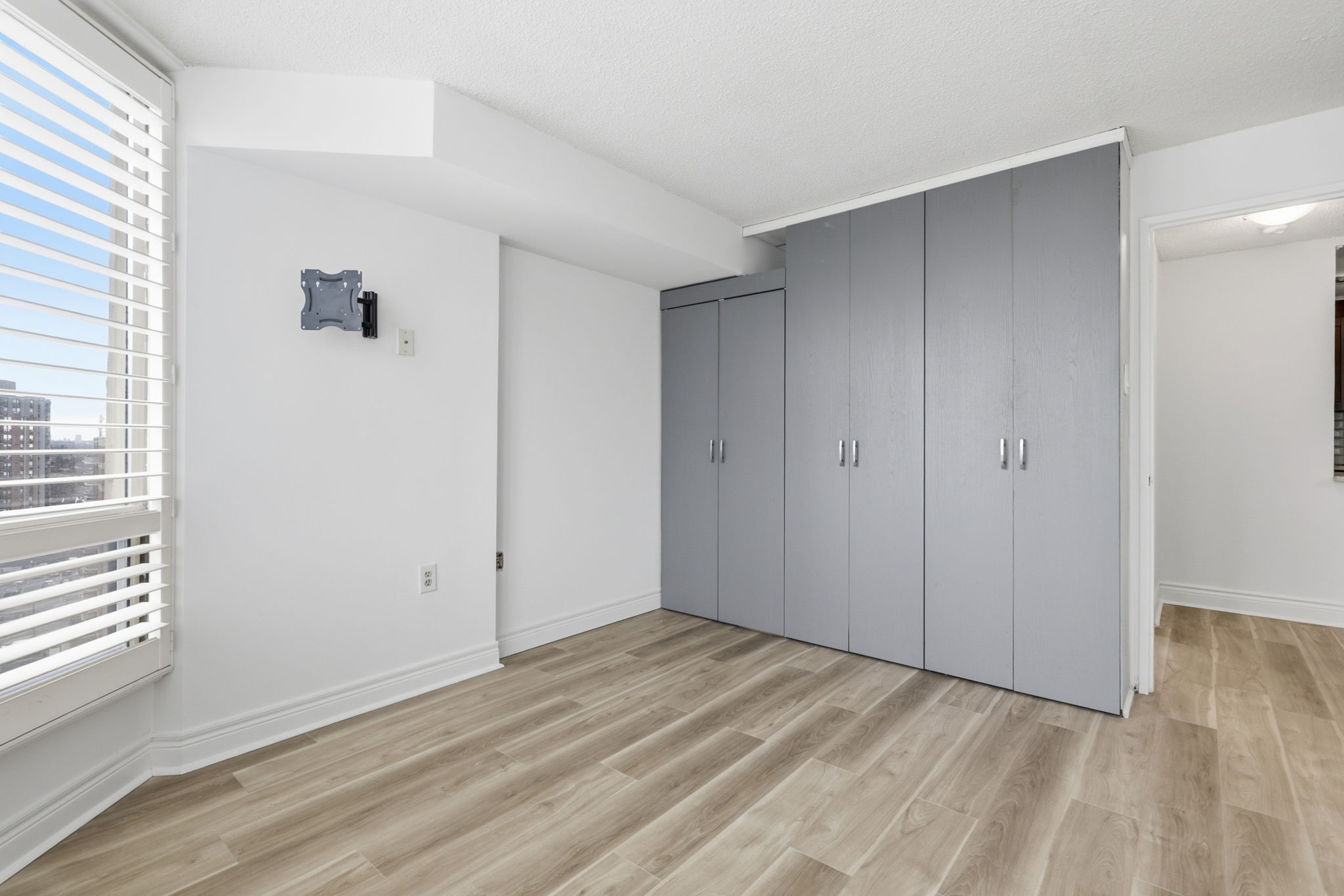 Mississauga property showcase — delivered property photograph 18