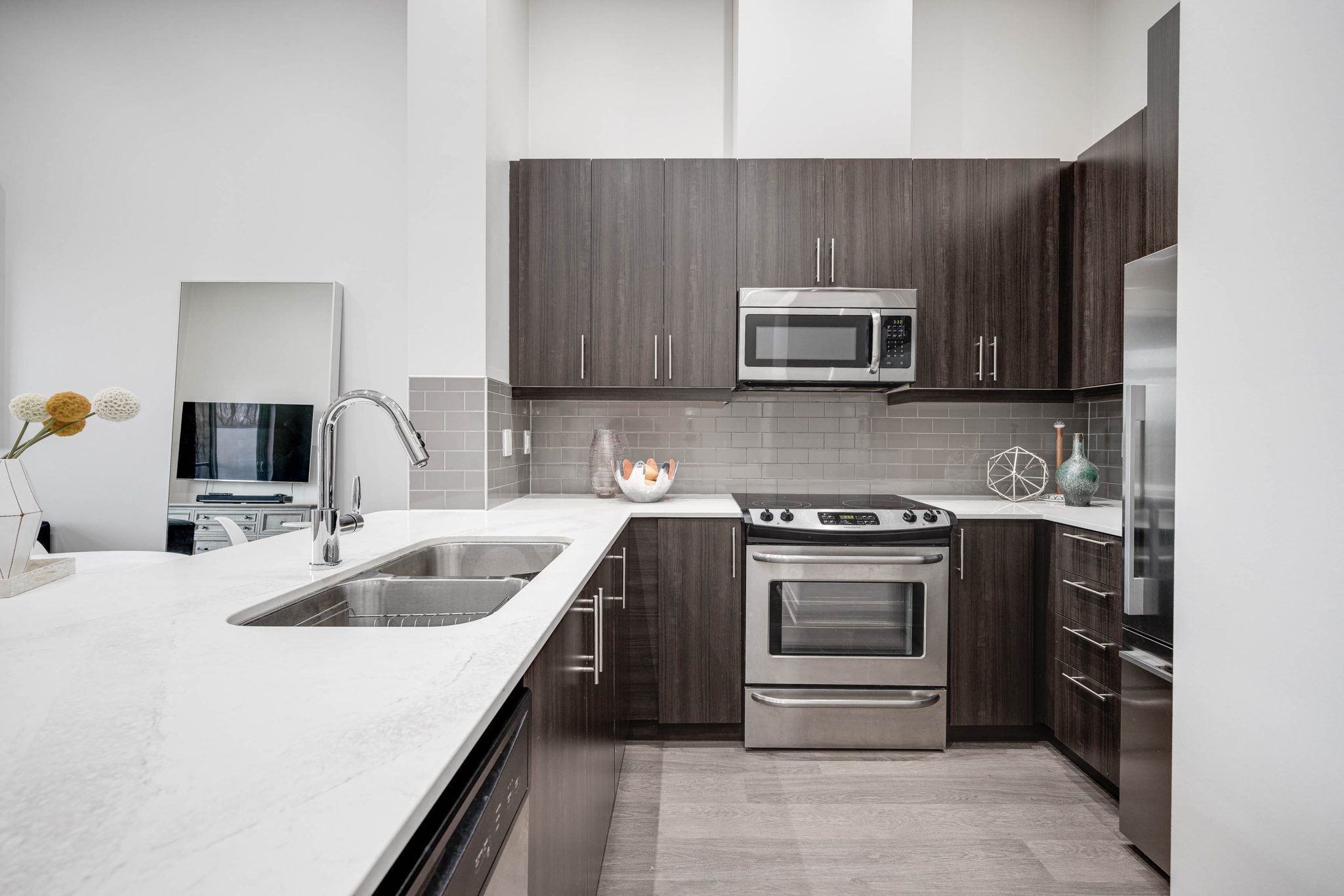 Toronto property showcase — delivered property photograph 4