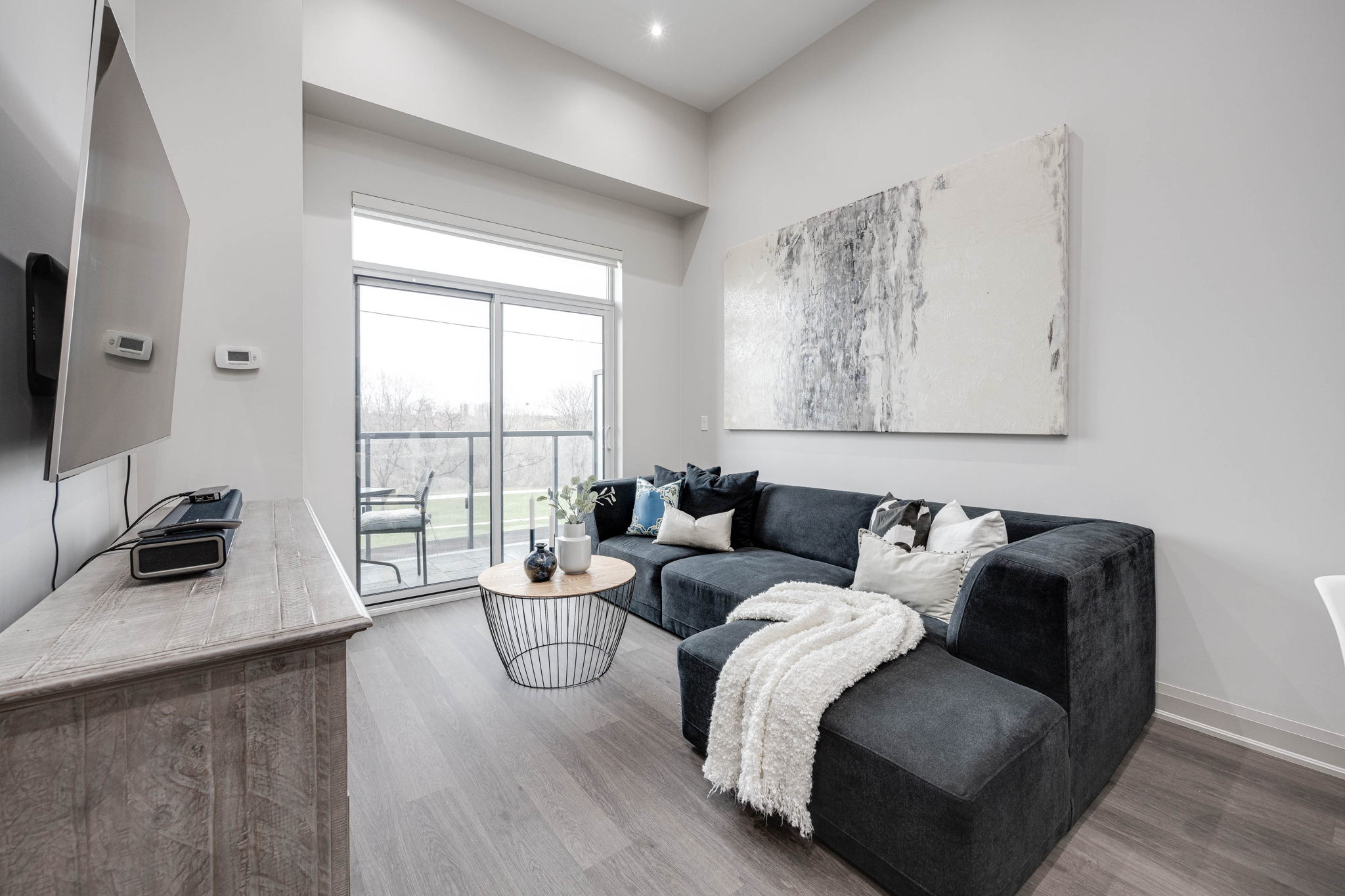Toronto property showcase — delivered property photograph 10