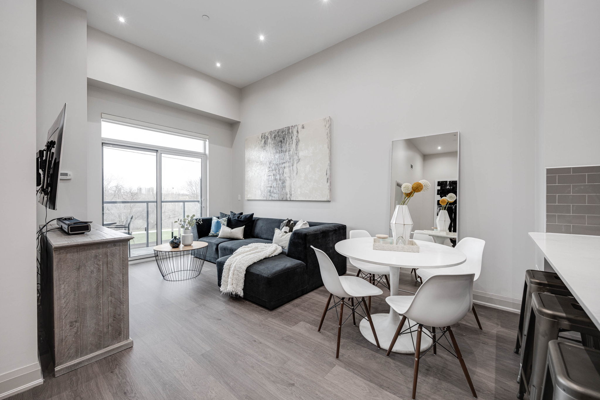 Toronto property showcase — delivered property photograph 7