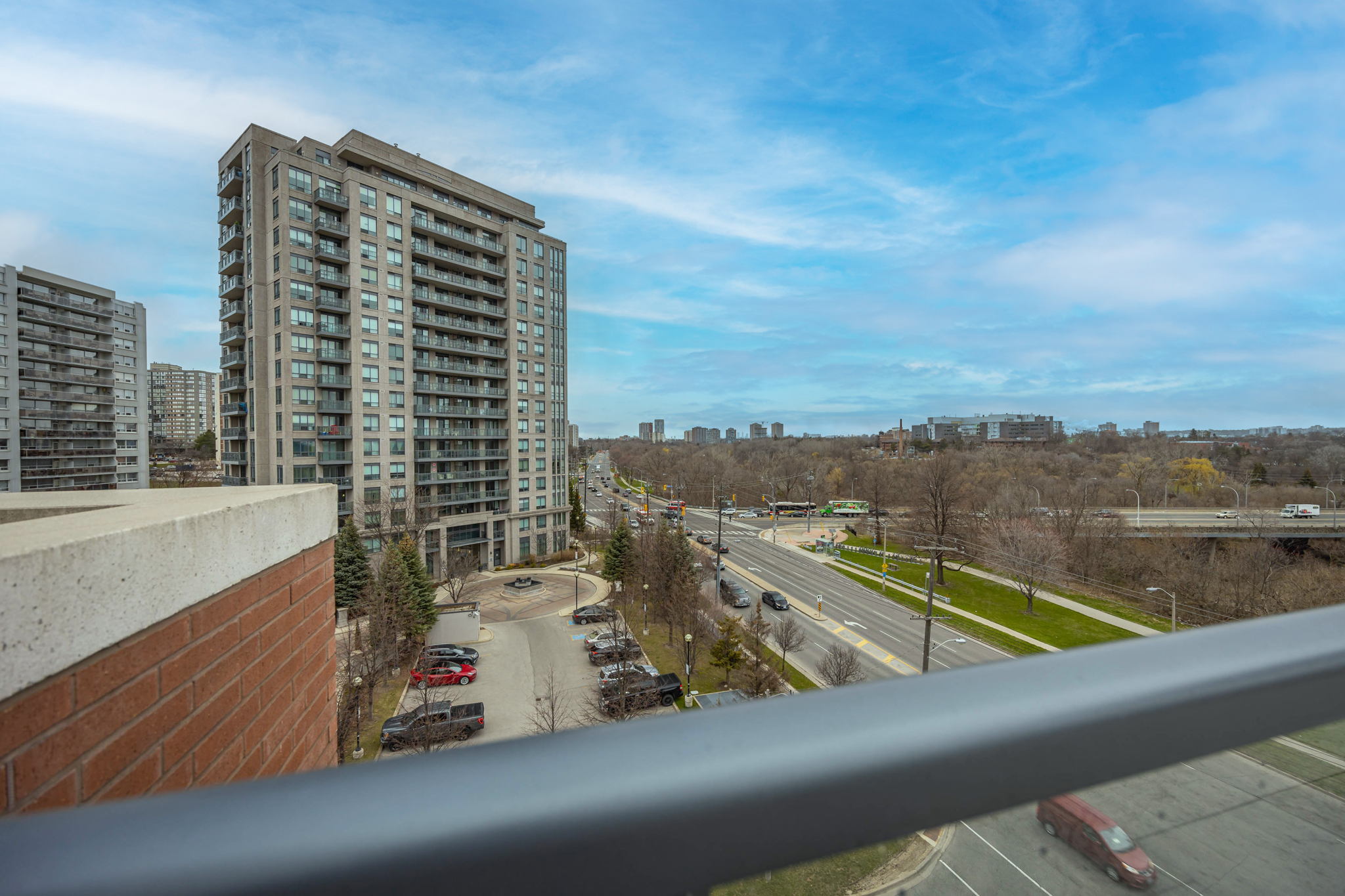 Toronto property showcase — delivered property photograph 38