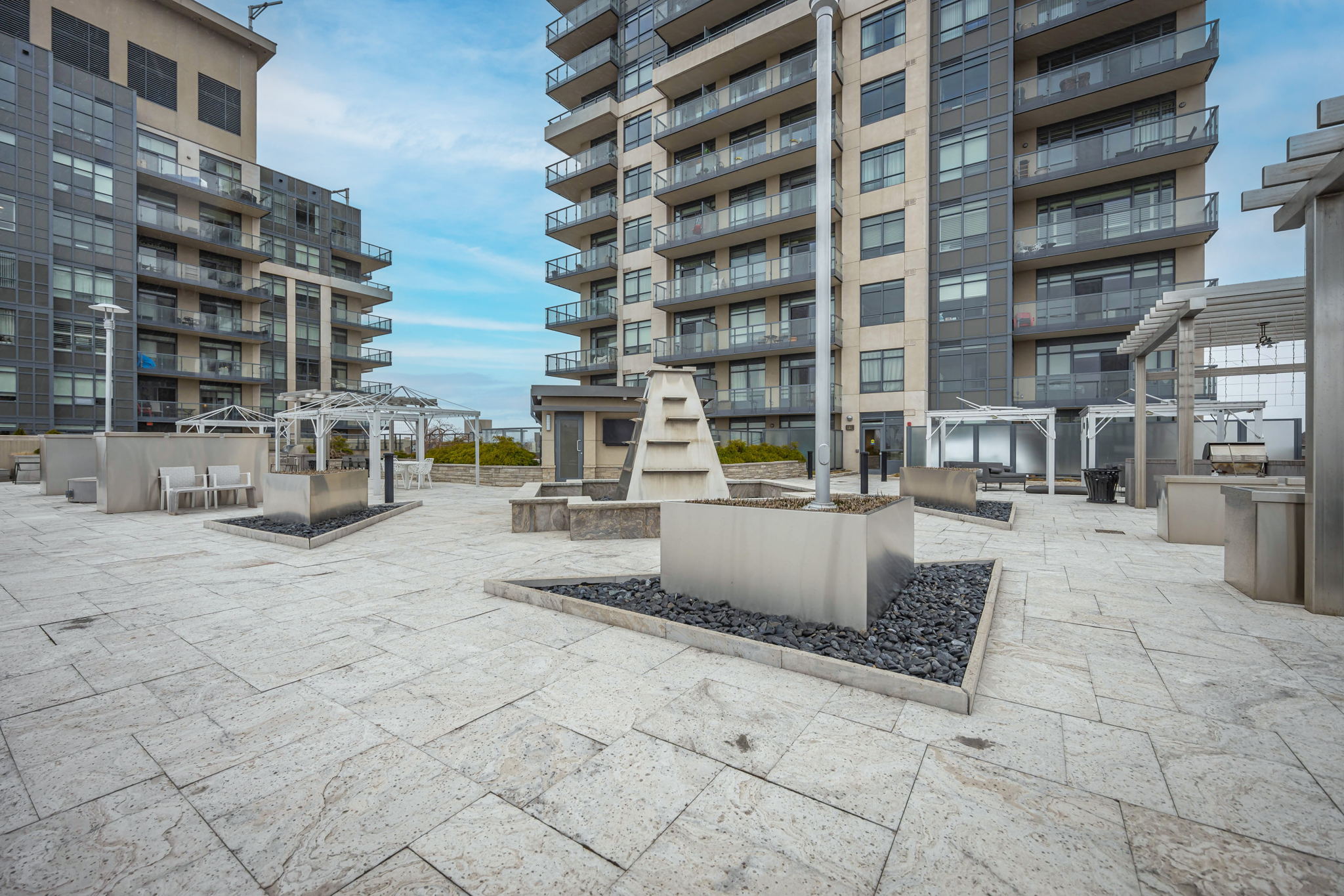 Toronto property showcase — delivered property photograph 41