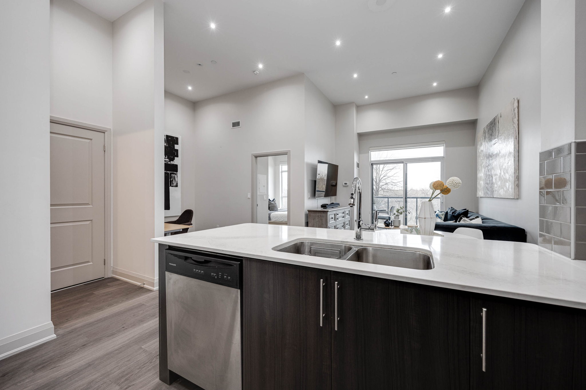 Toronto property showcase — delivered property photograph 5