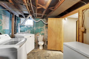  Photo 31