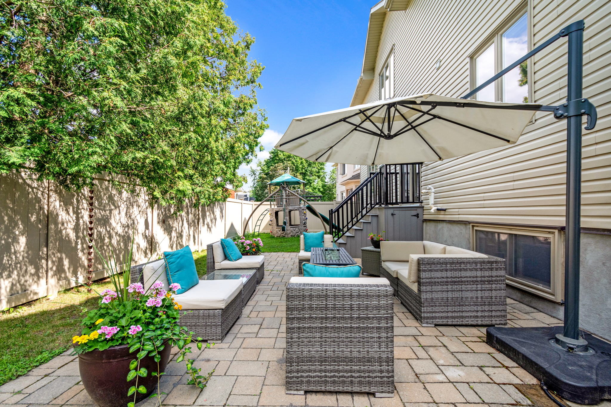 25 Goodwin Ave, Nepean, ON K2E 5C8, Canada Photo 119