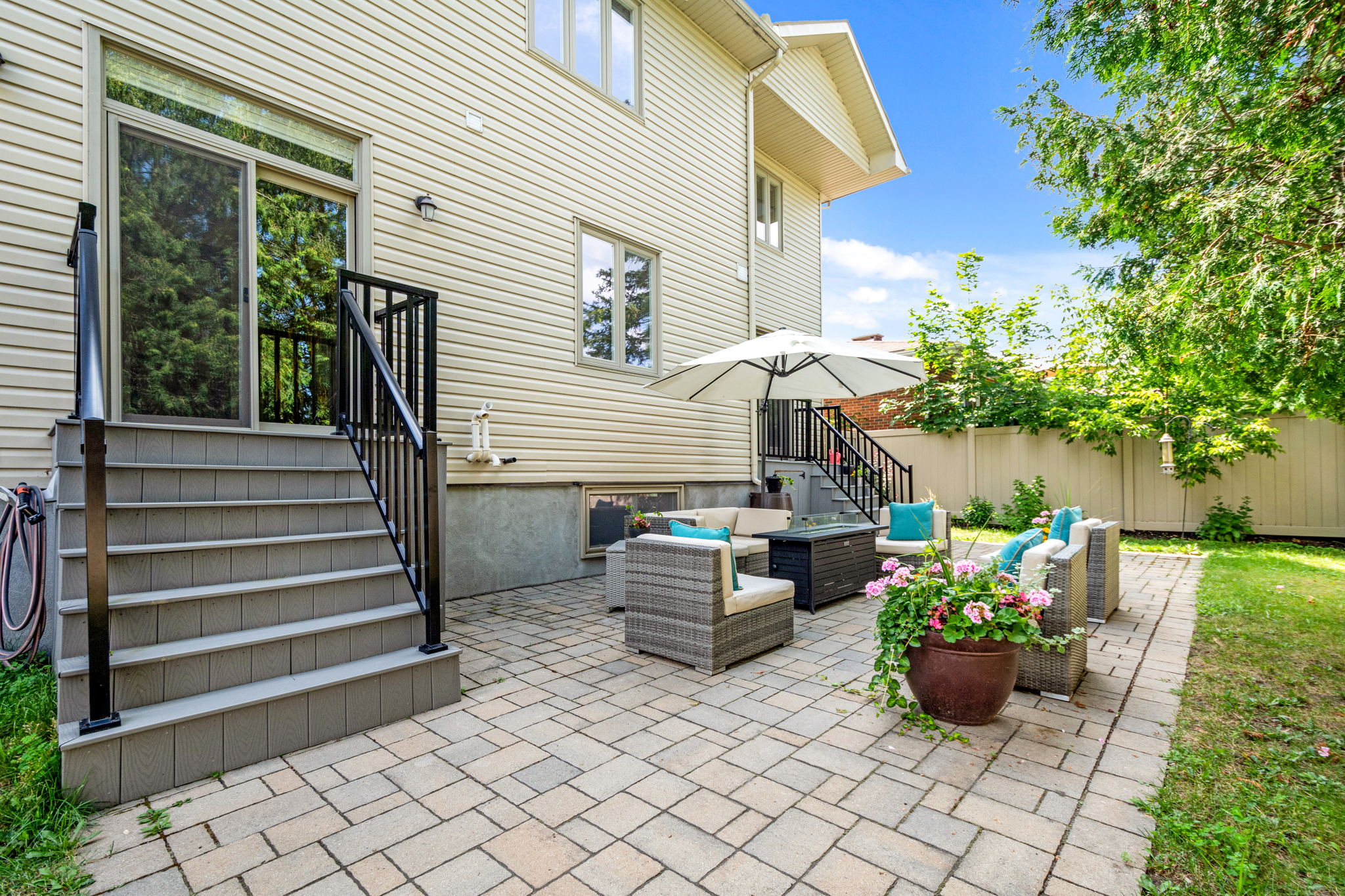 25 Goodwin Ave, Nepean, ON K2E 5C8, Canada Photo 114