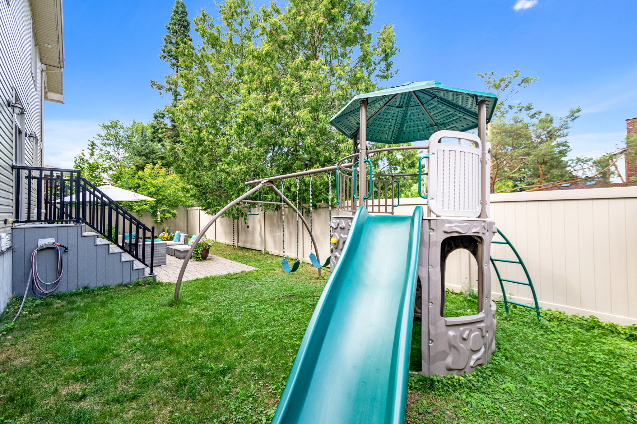 25 Goodwin Ave, Nepean, ON K2E 5C8, Canada Photo 113