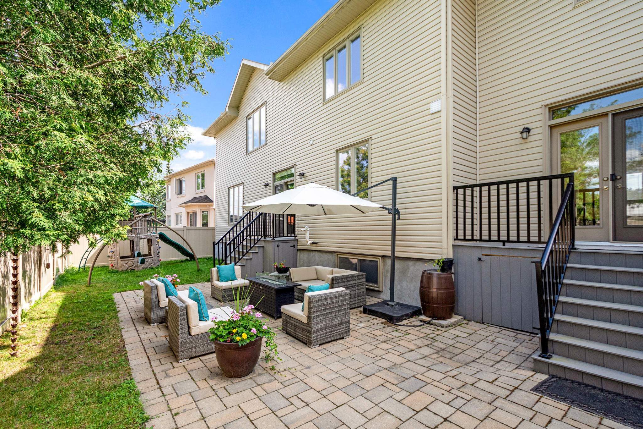 25 Goodwin Ave, Nepean, ON K2E 5C8, Canada Photo 117