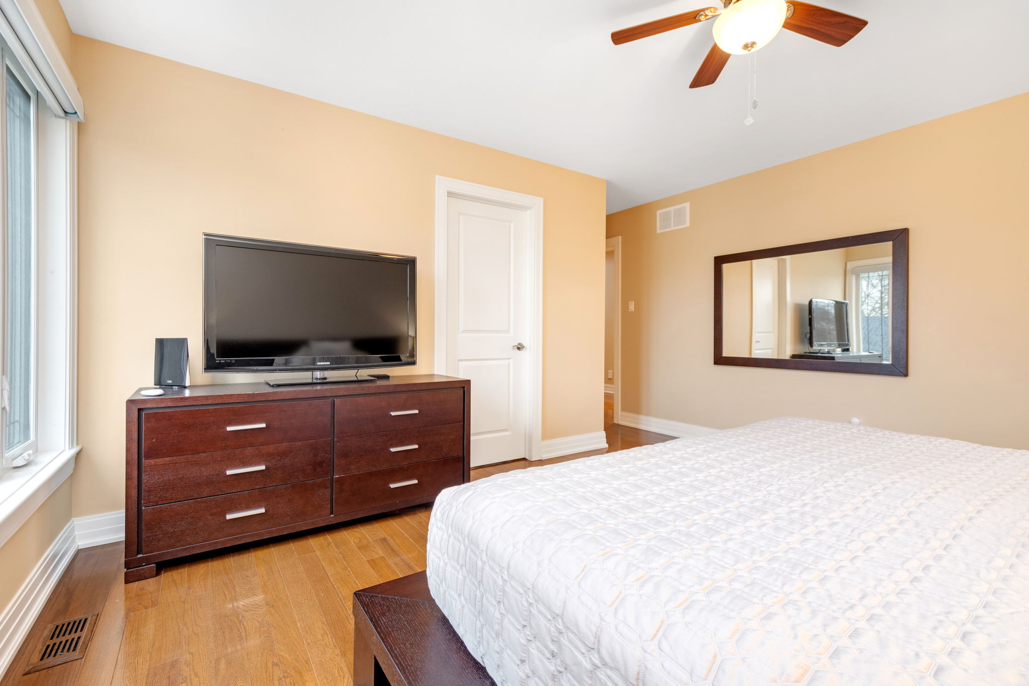 25 Goodwin Ave, Nepean, ON K2E 5C8, Canada Photo 82