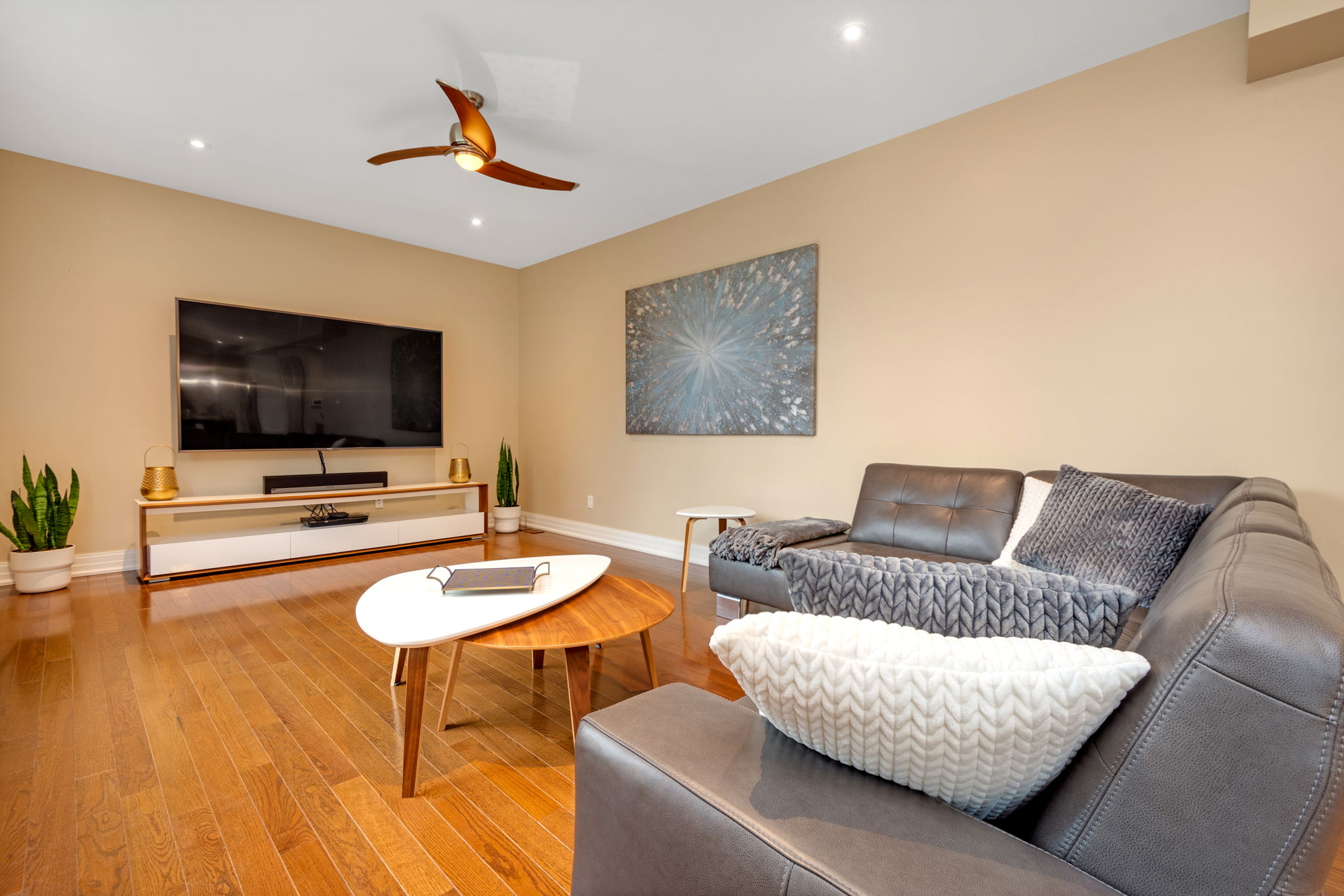 25 Goodwin Ave, Nepean, ON K2E 5C8, Canada Photo 43