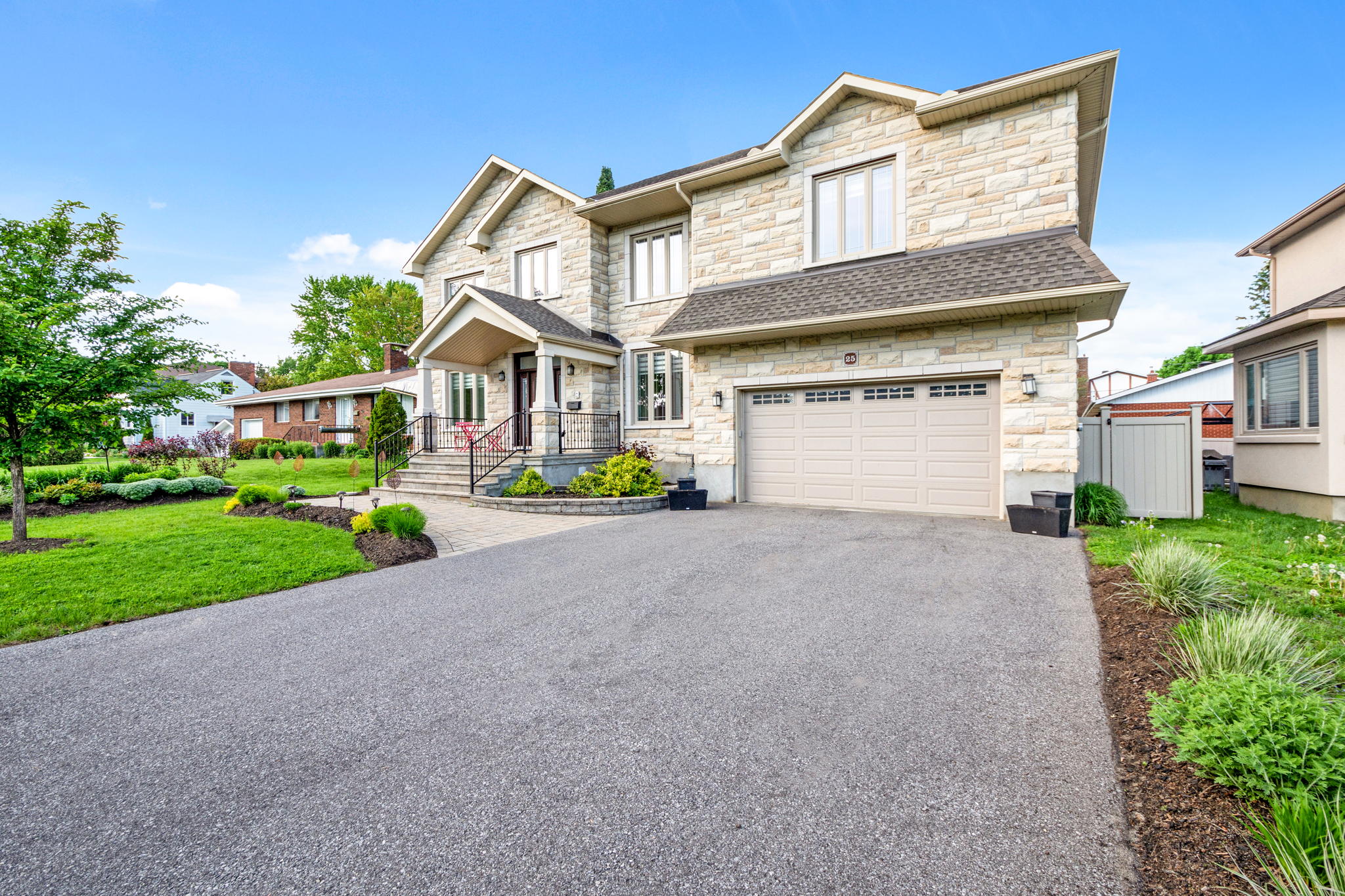 25 Goodwin Ave, Nepean, ON K2E 5C8, Canada Photo 140