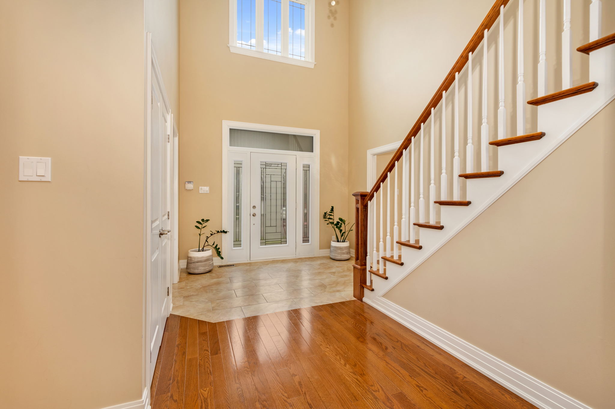 25 Goodwin Ave, Nepean, ON K2E 5C8, Canada Photo 12