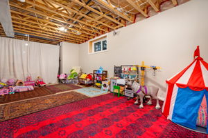 25 Goodwin Ave, Nepean, ON K2E 5C8, Canada Photo 100